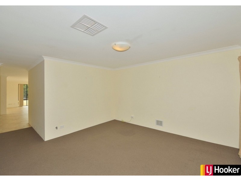 22 Garonne Turn, Port Kennedy WA 6172