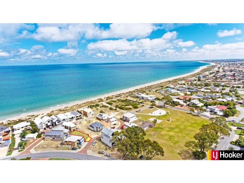 20/68 Hickman Road, Silver Sands WA 6210