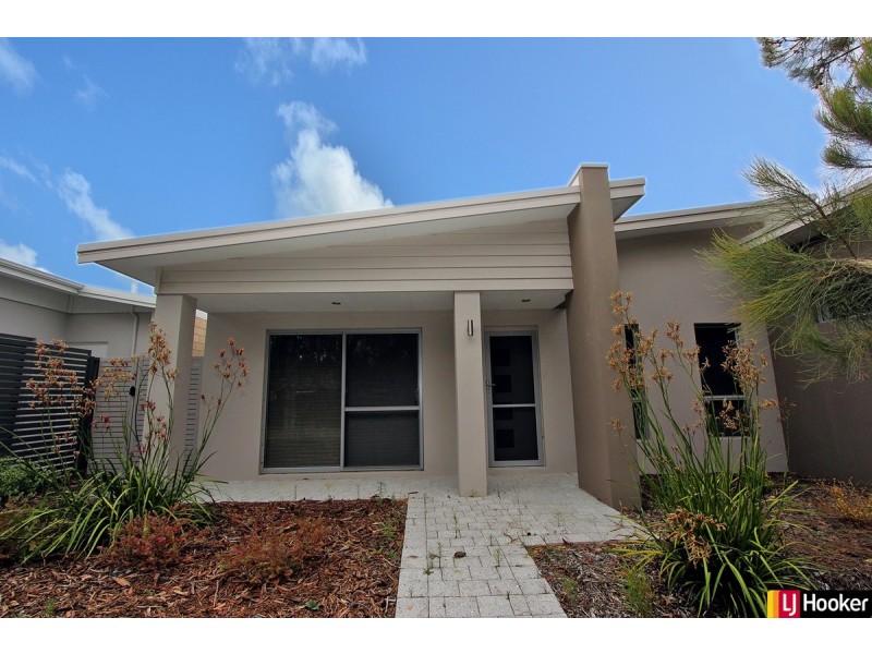 13 Cassowary Crescent, Coodanup WA 6210