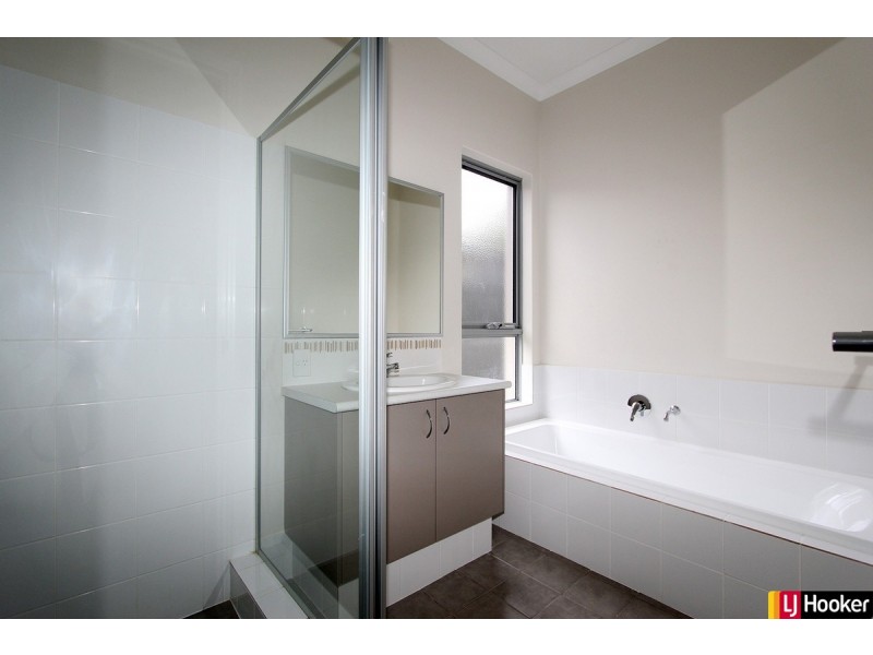 13 Cassowary Crescent, Coodanup WA 6210