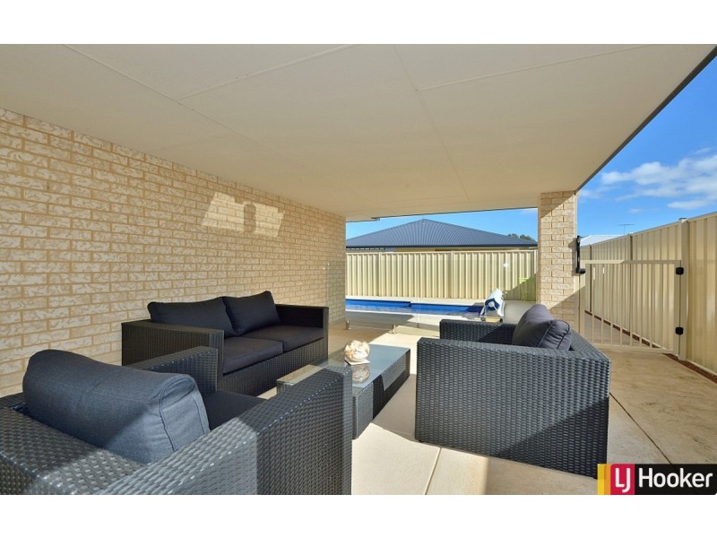 20 Farmer Loop, Pinjarra WA 6208