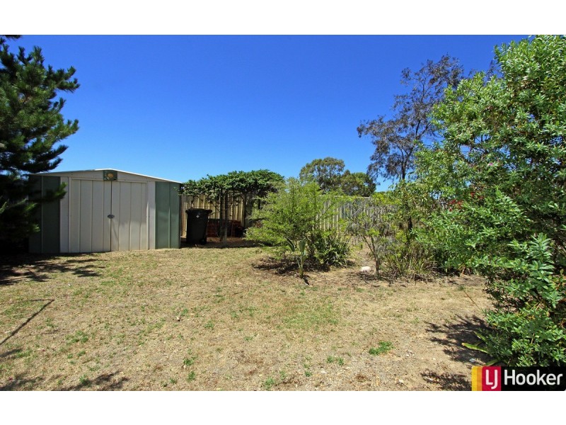 10 Cane Road, Greenfields WA 6210