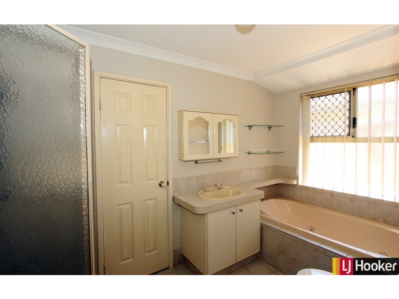 10 Cane Road, Greenfields WA 6210