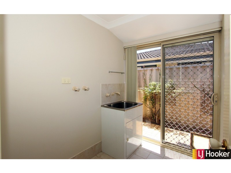 10 Cane Road, Greenfields WA 6210