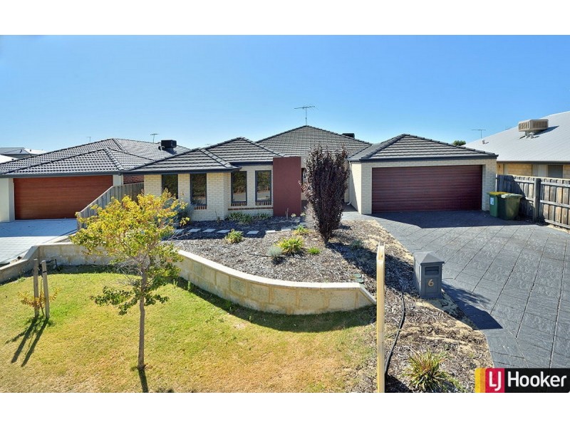 6 Santalum Circus, Halls Head WA 6210