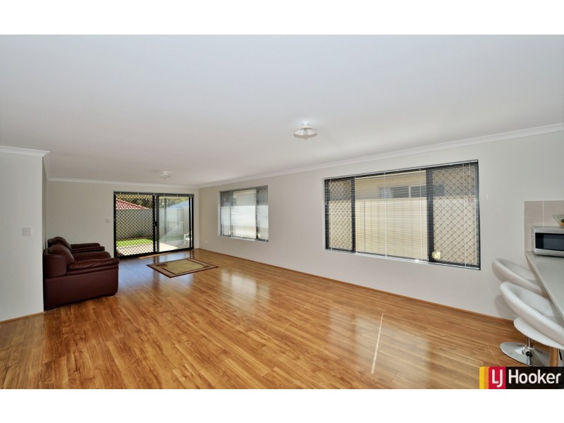 23 Breezy Way, Meadow Springs WA 6210