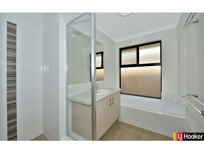 23 Breezy Way, Meadow Springs WA 6210