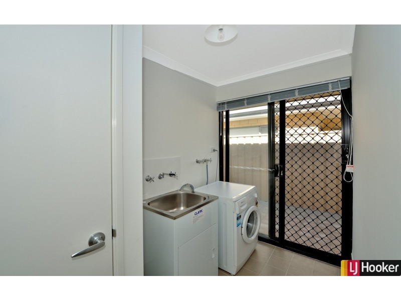 23 Breezy Way, Meadow Springs WA 6210