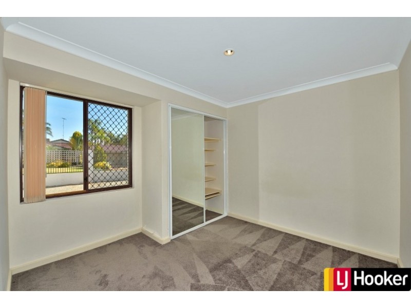 35 Elderberry Circle, Halls Head WA 6210