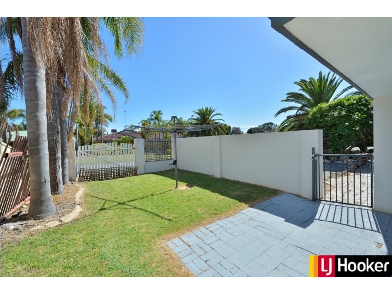 35 Elderberry Circle, Halls Head WA 6210