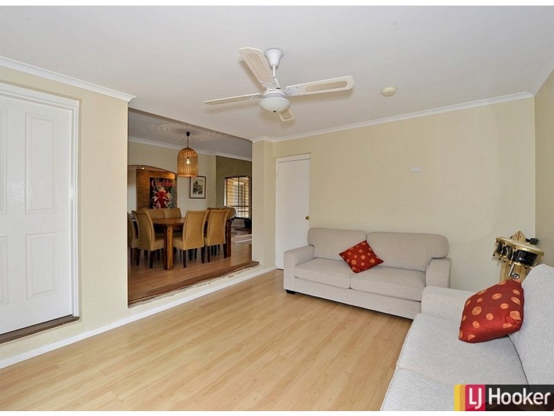 12 Seawind Drive, Silver Sands WA 6210