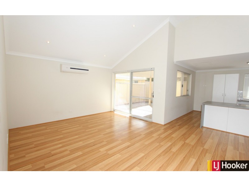 68 Leisure Way, Halls Head WA 6210