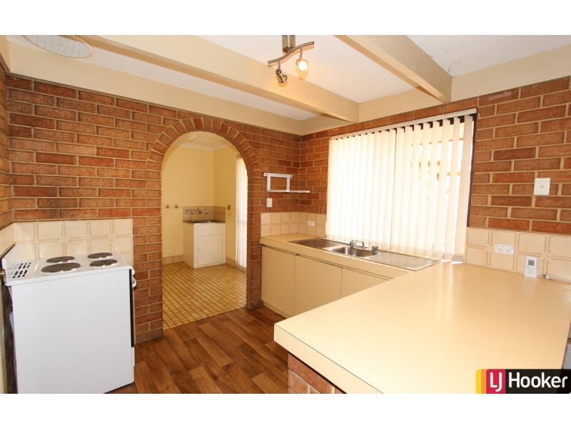 1 Volga Place, Greenfields WA 6210