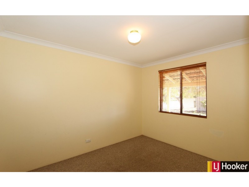 1 Volga Place, Greenfields WA 6210