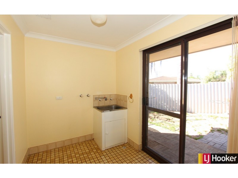 1 Volga Place, Greenfields WA 6210