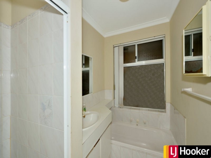 8 Illabrook Street, Dudley Park WA 6210