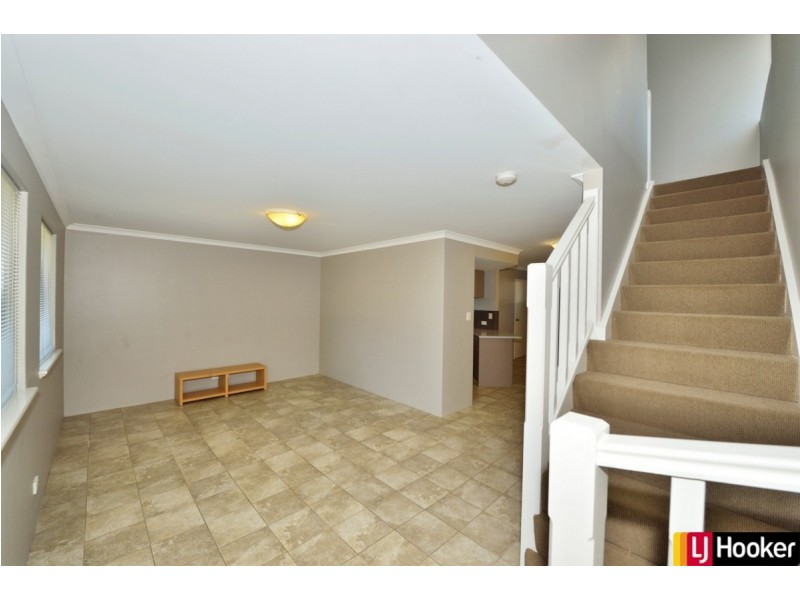 1/56 Randell Street, Mandurah WA 6210