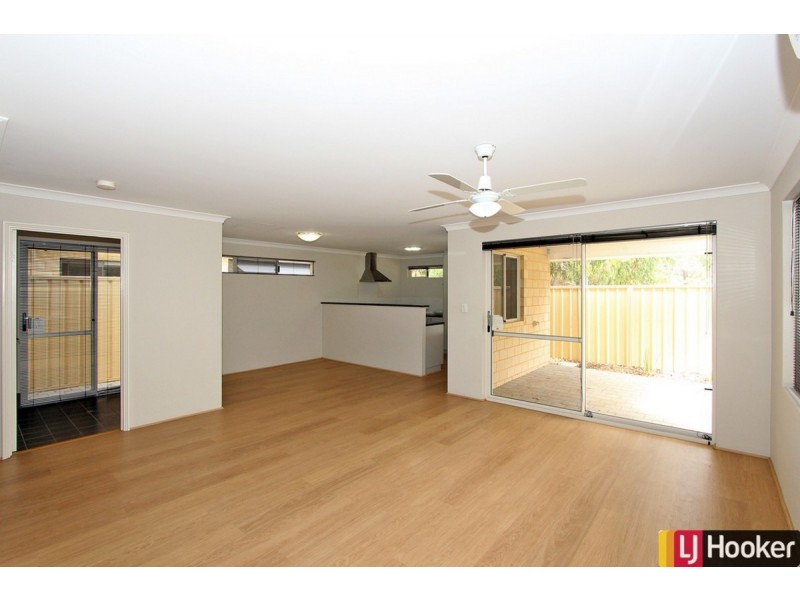 63 Leisure Way, Halls Head WA 6210