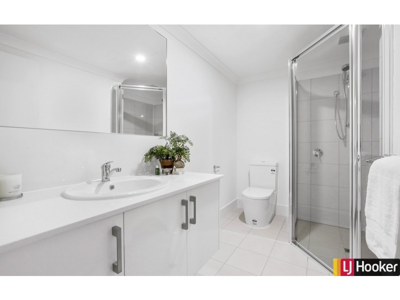 2 Tralee Place, Meadow Springs WA 6210