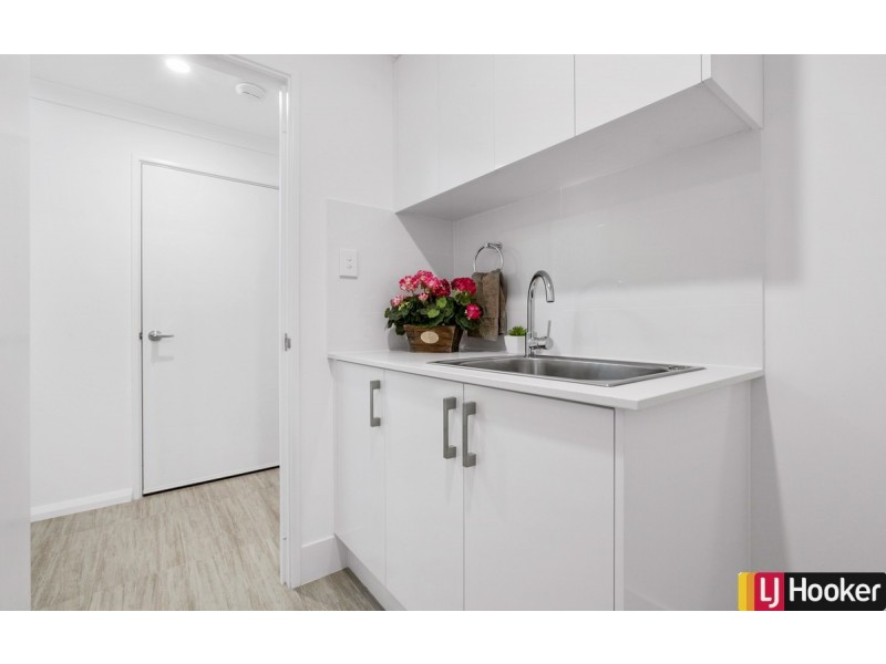 2 Tralee Place, Meadow Springs WA 6210