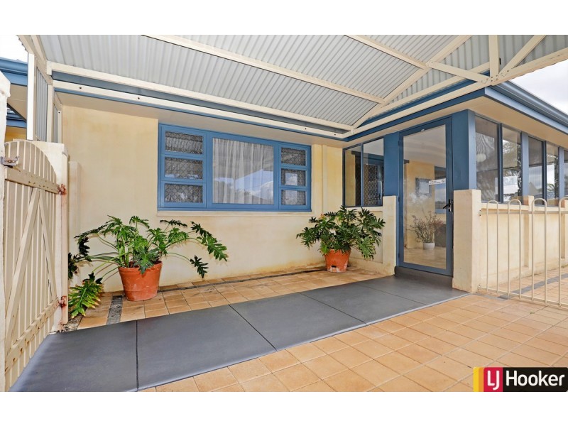 1/50 Gibson Street, Mandurah WA 6210