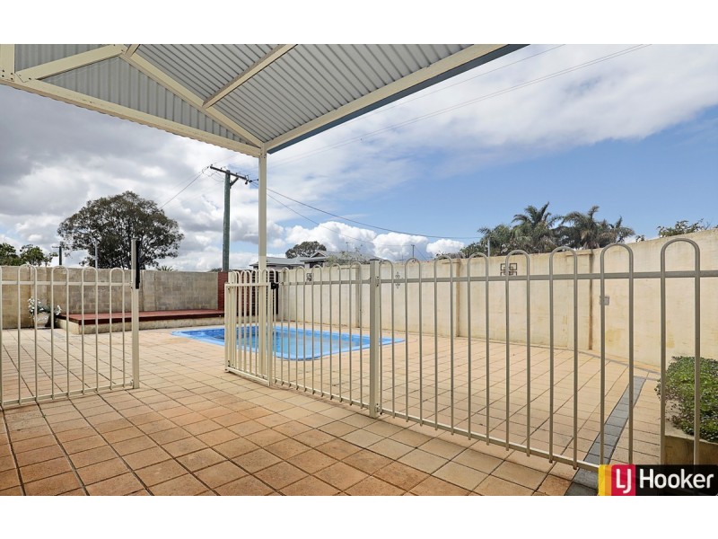 1/50 Gibson Street, Mandurah WA 6210