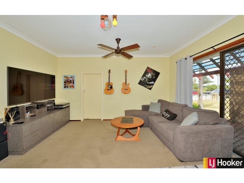 10 Kallang Road, Coodanup WA 6210