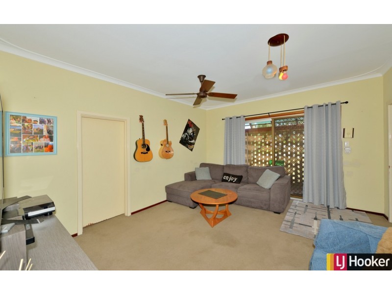 10 Kallang Road, Coodanup WA 6210