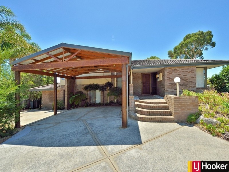 35 Carina Circle, Halls Head WA 6210