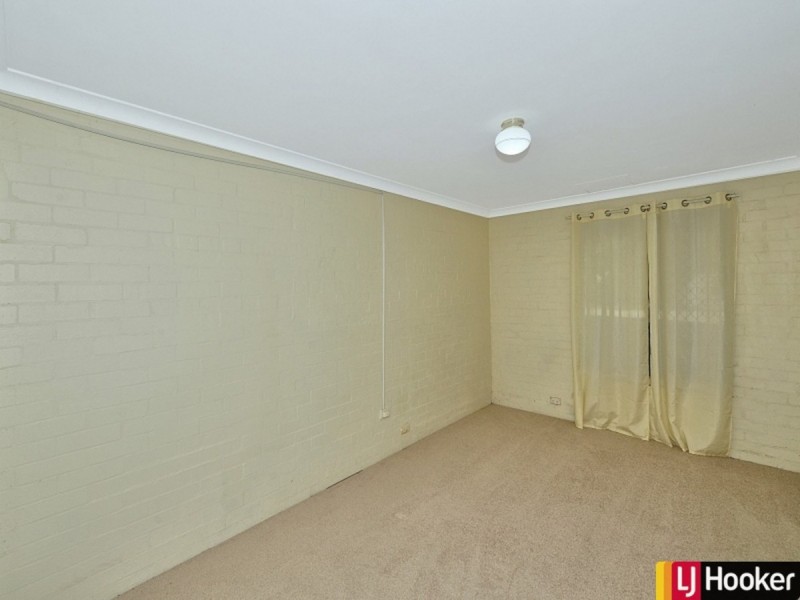 35 Carina Circle, Halls Head WA 6210