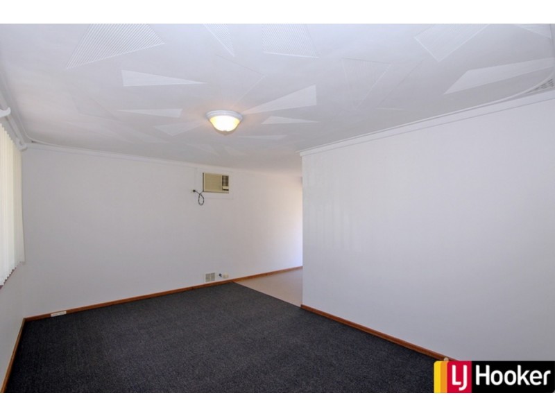 9 Clyde Place, Mandurah WA 6210