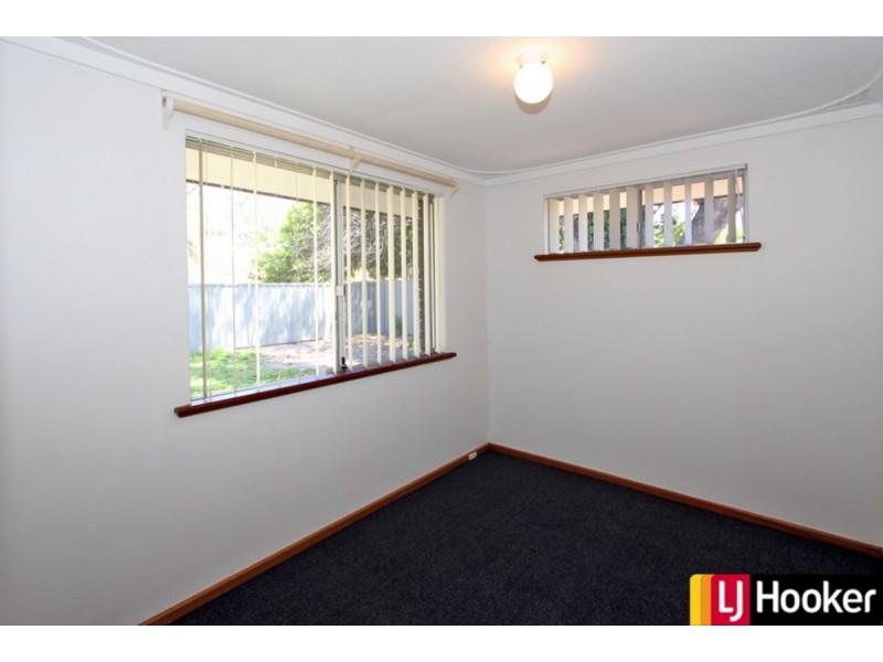 9 Clyde Place, Mandurah WA 6210
