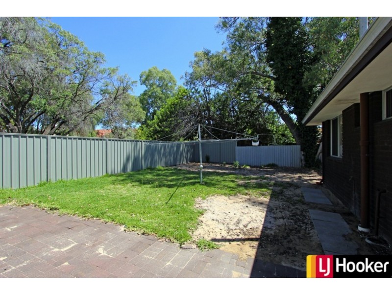 9 Clyde Place, Mandurah WA 6210