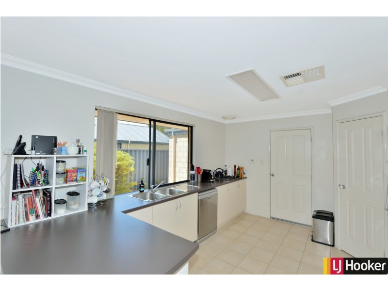 4 Thomasia Approach, Baldivis WA 6171