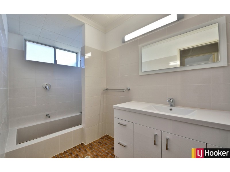 8 Brigadoon Close, Halls Head WA 6210