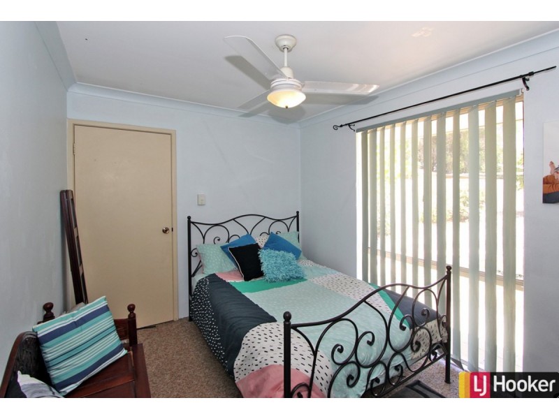 15 Balmoral Parade, Halls Head WA 6210