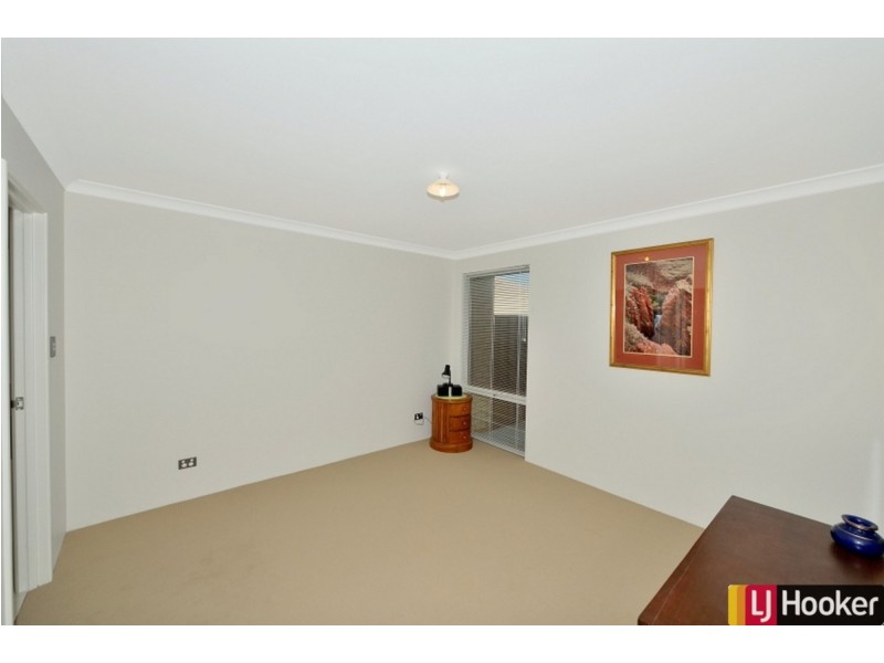 3 Rubus Vista, Halls Head WA 6210