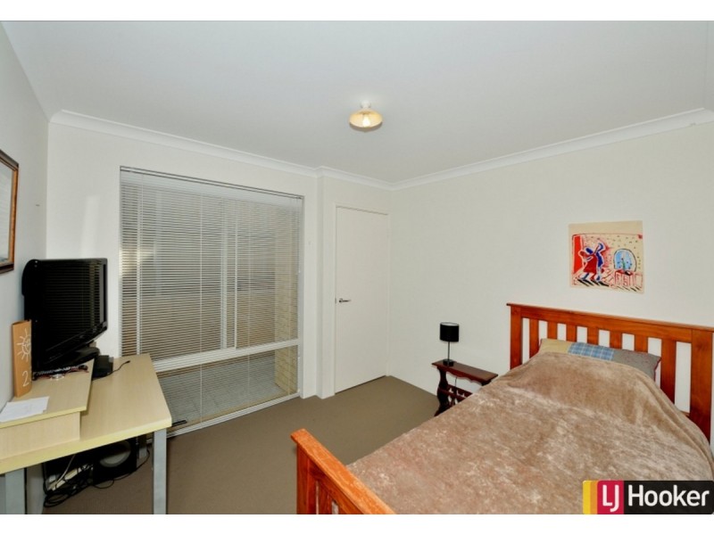 3 Rubus Vista, Halls Head WA 6210