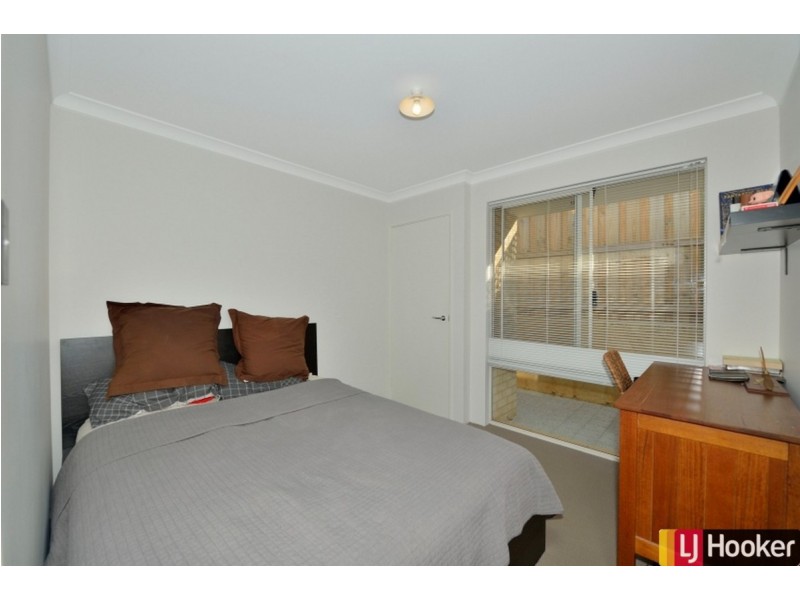 3 Rubus Vista, Halls Head WA 6210