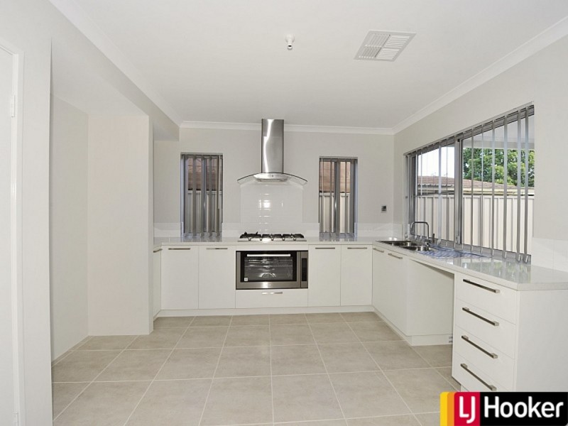 26 Cooper Street, Mandurah WA 6210