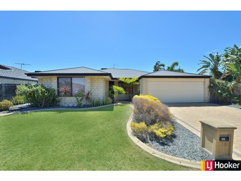 12 Bethel Corner, Halls Head WA 6210