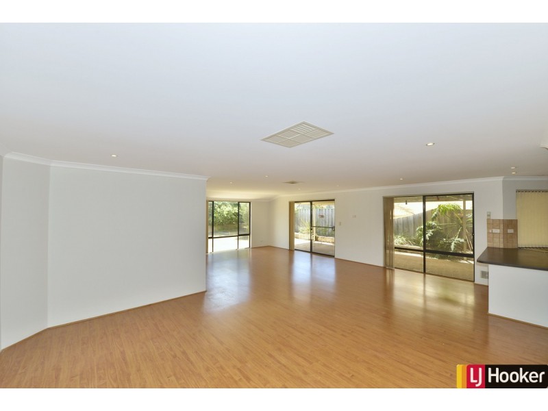 12 Bethel Corner, Halls Head WA 6210