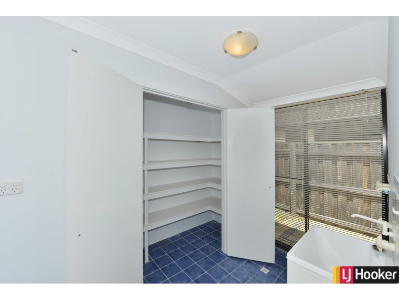 12 Bethel Corner, Halls Head WA 6210