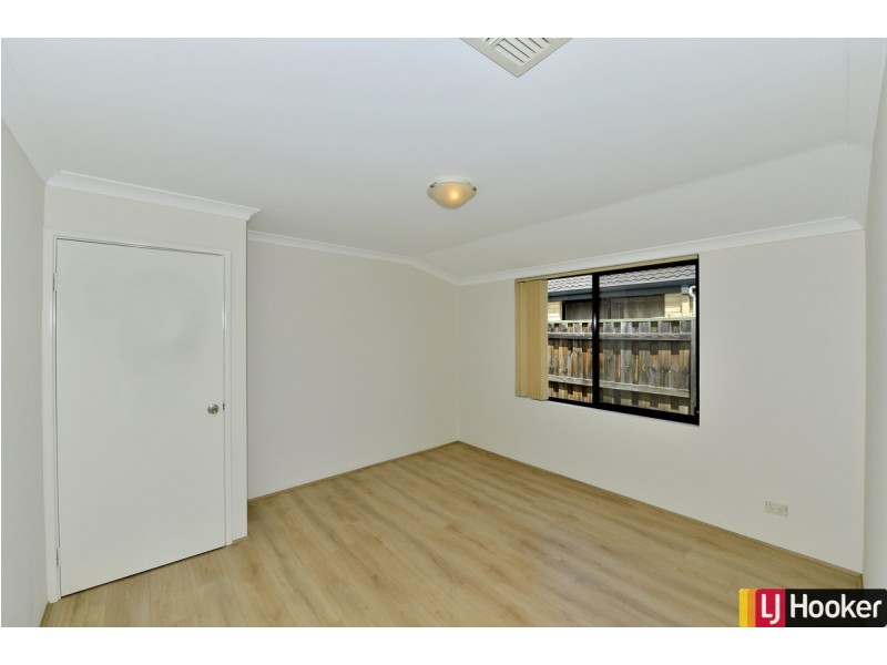 12 Bethel Corner, Halls Head WA 6210