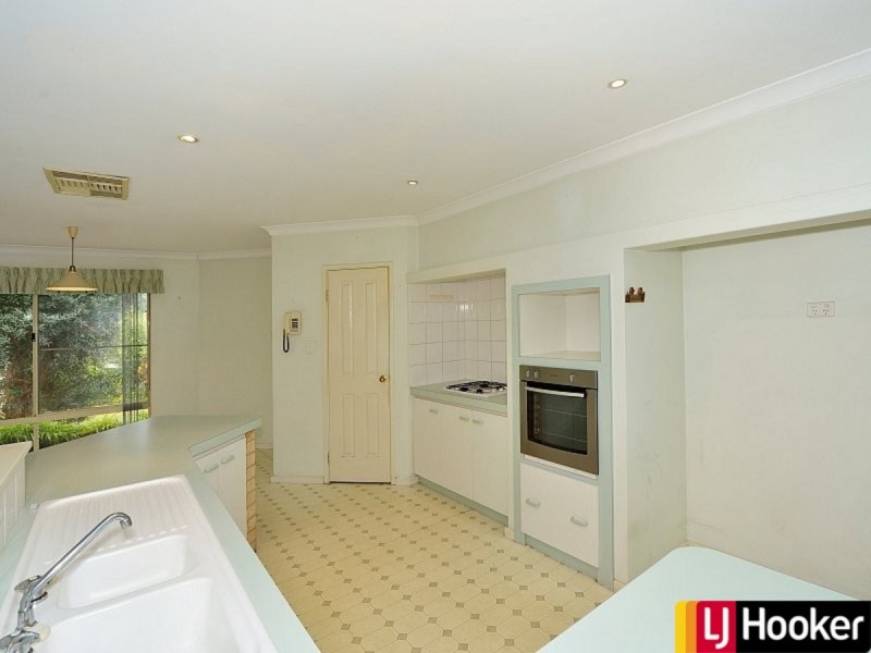 10 Peron Place, San Remo WA 6210
