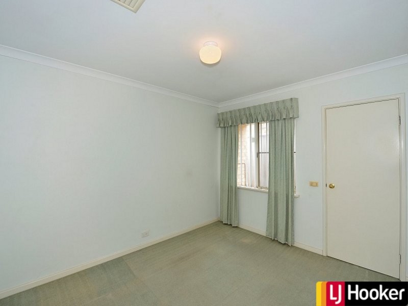 10 Peron Place, San Remo WA 6210