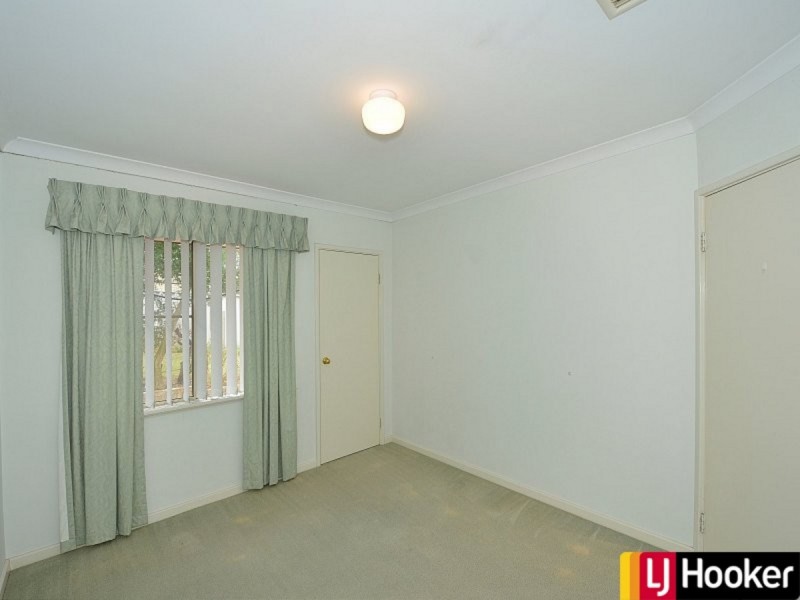 10 Peron Place, San Remo WA 6210