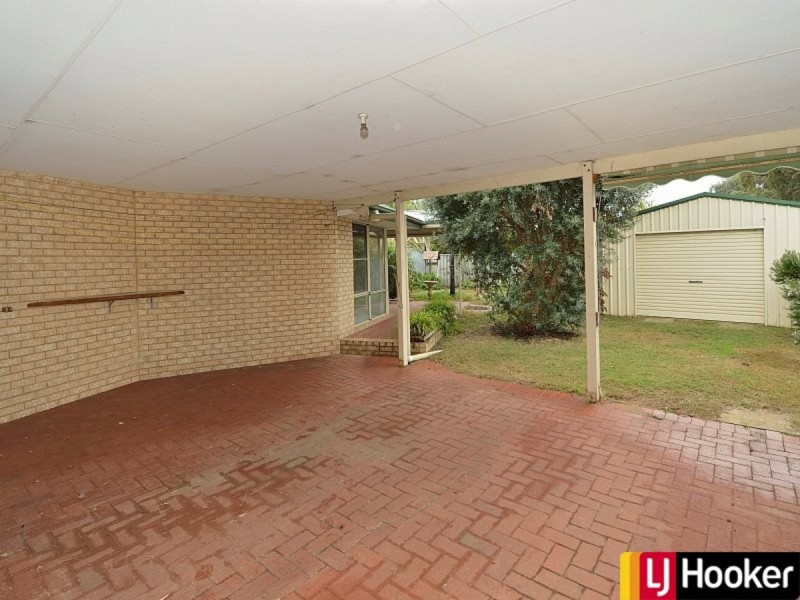 10 Peron Place, San Remo WA 6210