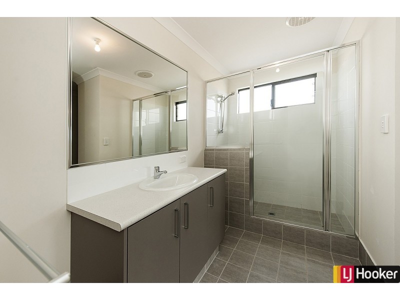 28 Lakeway Retreat, Dawesville WA 6211