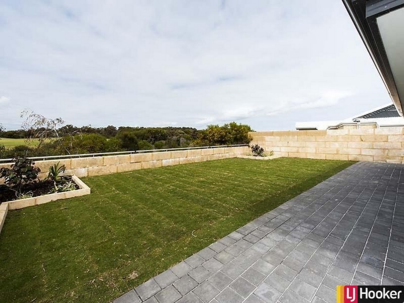 28 Lakeway Retreat, Dawesville WA 6211